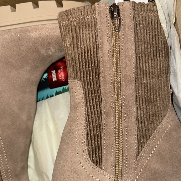 NEW LIMITED EDITION Dolce Vita Marni Truffle Tan Suede 100% Waterproof size 9 - Picture 5 of 5